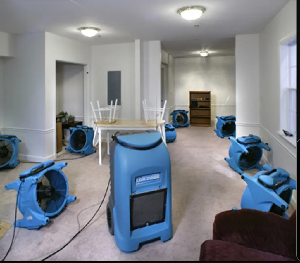 Air movers and dehumidifier setup for Water Extraction & Removal in Bixby