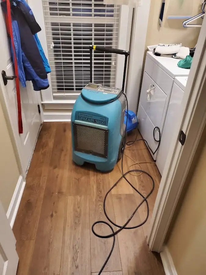 Commercial dehumidifier deployed for Crawl Space Restoration in Bixby